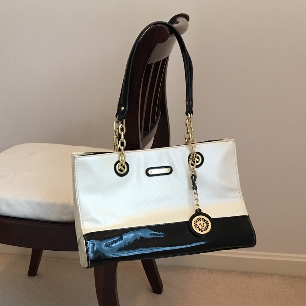 Anne Klein purse